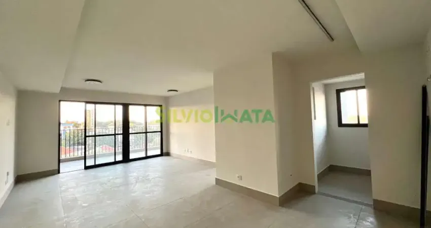 Apartamento à venda por R$ 700.000,00 na Zona 08 de Maringá-PR