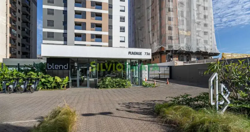 EXCELENTE APARTAMENTO NO ED. BLEND, SEMI MOBILIADO, PARA MORAR PRÓXIMO À UNICESUMAR, ZONA 08