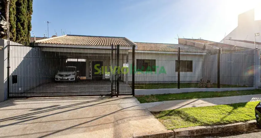 Casa com 5 quartos à venda na Rua Pioneiro Benjamin Fernandes Dias, 605, Jardim Iguaçu, Maringá