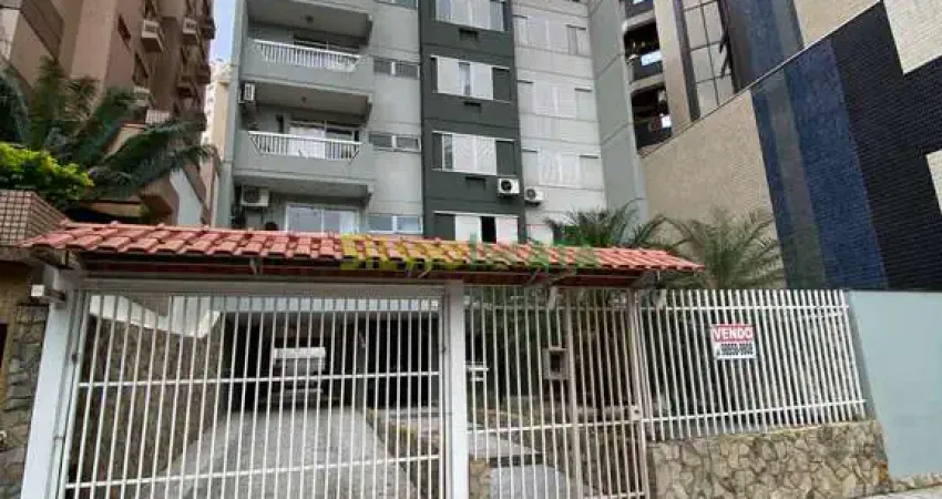 Excelente apartamento, 03 quartos sendo 01 suíte para morar no ed. dom manuel, em frente o centro português, centro