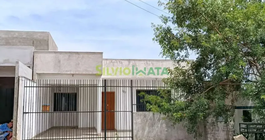 Casa com 3 quartos para alugar na Rua Charles Coelho Luiz, 267, Residencial Arezzo, Maringá