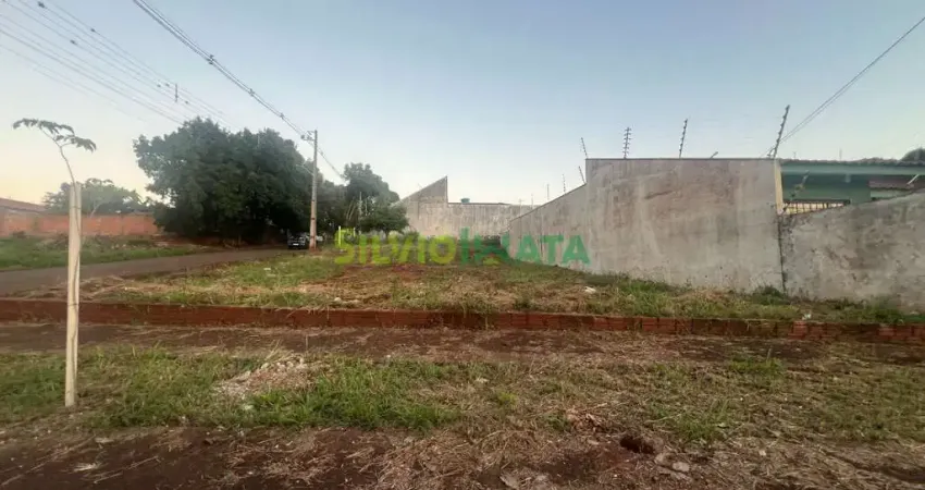 Terreno à venda na Rua Katisuji Nishiyama, 1022, Parque da Gávea, Maringá