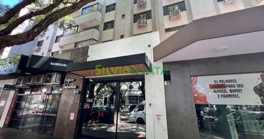 Excelente apartamento, 03 quartos sendo 01 suíte para morar no residencial bahamas, próximo ao centro da cidade, zona 07