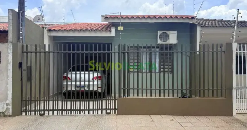 Casa com 3 quartos à venda na Rua Antônio José Beraldo, 245, Jardim Catedral, Maringá