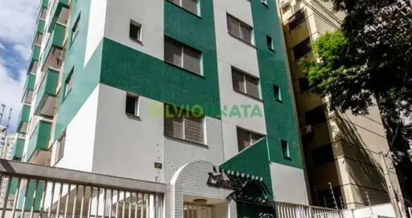 Excelente apartamento de 02 quartos sendo 01 suíte, semi-mobiliado, no res. Monte carmelo, zona 07, próximo ao estádio willie davids.