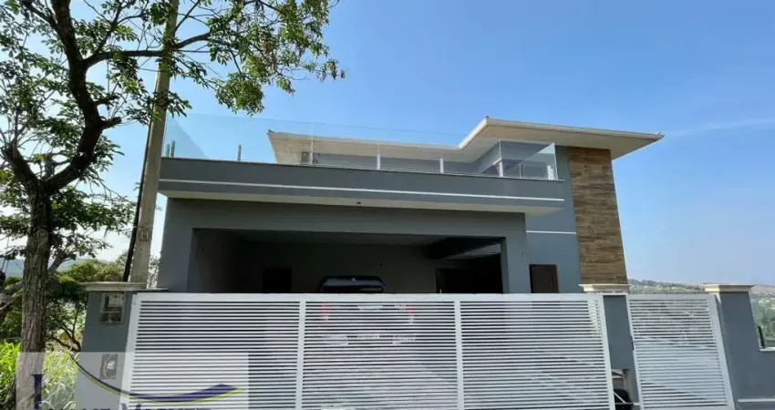 Casa com 5 quartos à venda no Centro, Miguel Pereira