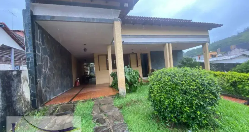 Casa em Centro - Miguel Pereira, RJ