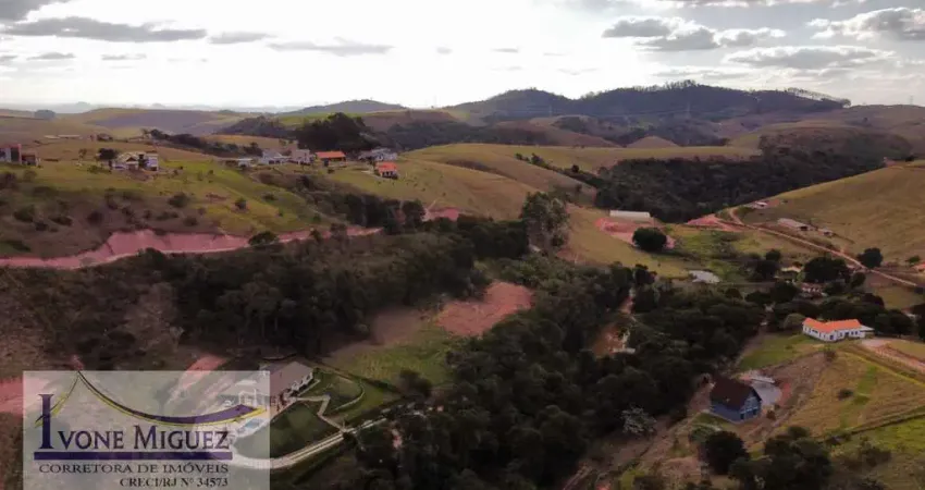 Terreno à venda na Zona Rural, Paty do Alferes