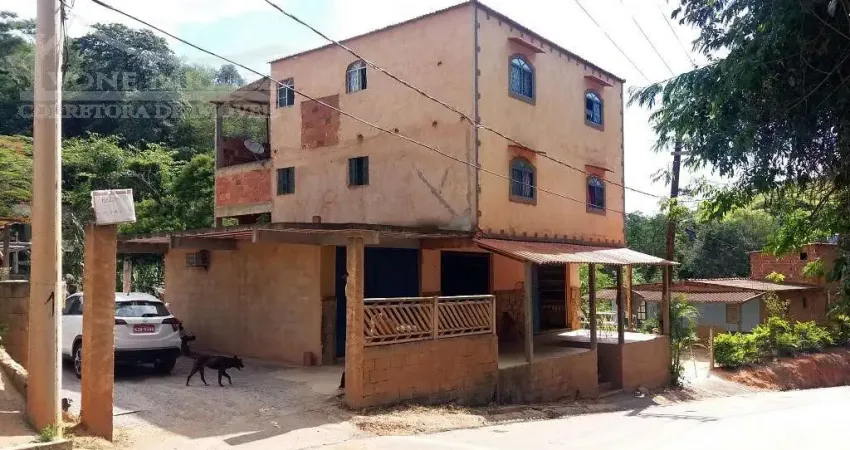 Casa comercial à venda no Arcozelo, Paty do Alferes 