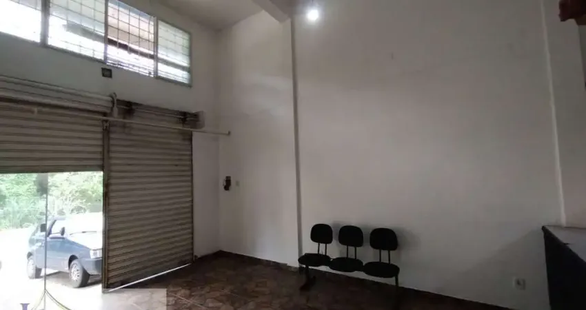 Casa comercial à venda no Centro, Paty do Alferes 