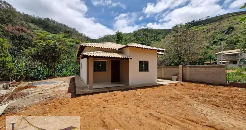 Casa com 2 quartos à venda na Maravilha, Paty do Alferes 