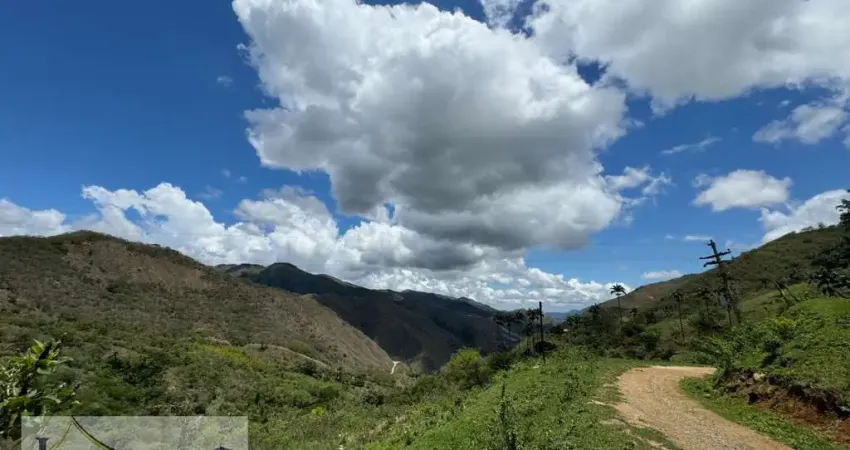 Chácara / sítio à venda no Barão de Javary, Miguel Pereira