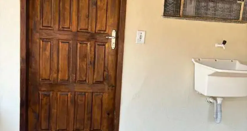 Casa comercial à venda na Praça da Ponte, Miguel Pereira 