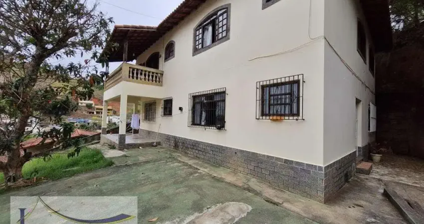 Casa à venda no Centro, Paty do Alferes 