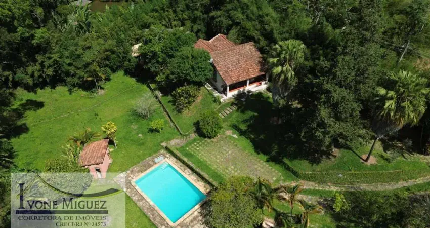 Chácara / sítio com 8 quartos à venda no Arcozelo, Paty do Alferes