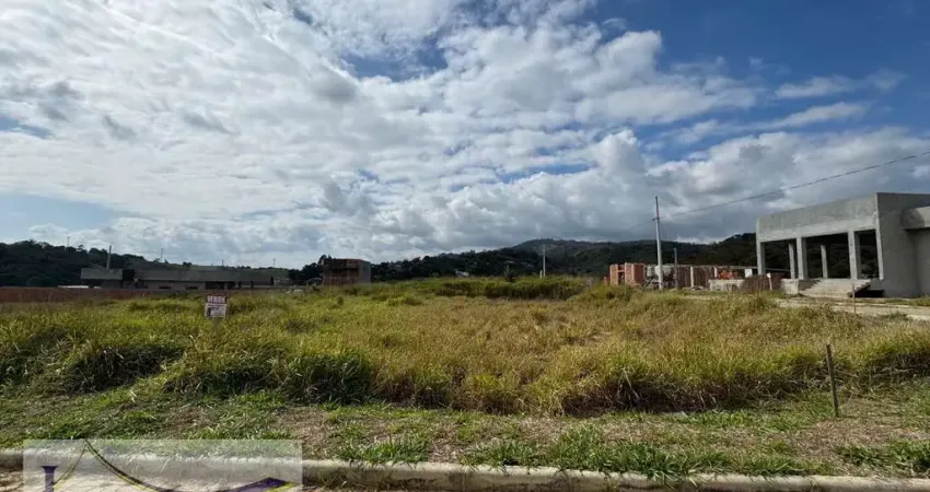 Terreno à venda na Lagoinha, Miguel Pereira