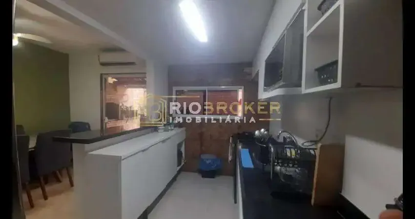 Casa em condomínio fechado com 3 quartos à venda na Estrada dos Bandeirantes, 22211, Vargem Pequena, Rio de Janeiro