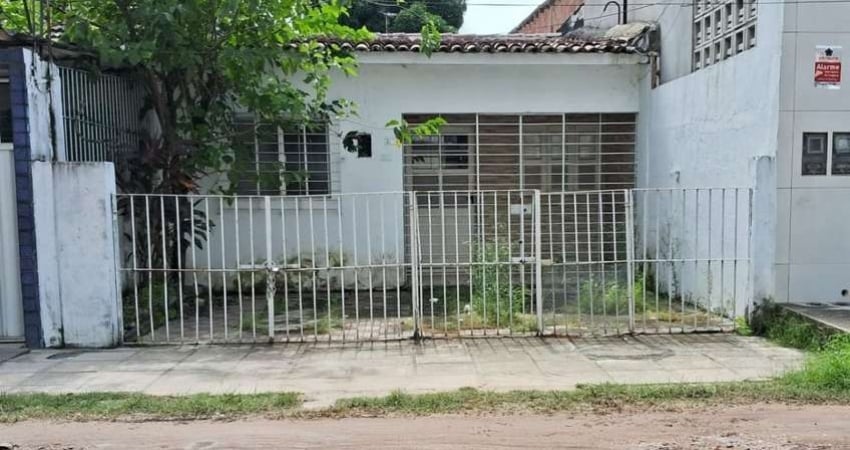 Casa com 5 quartos à venda na Rua Amália, 36, Cordeiro, Recife