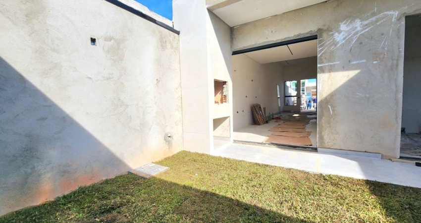 Casa Térrea de Alto Padrão à Venda na Travessa Frésia  Eucaliptos, Fazenda Rio Grande