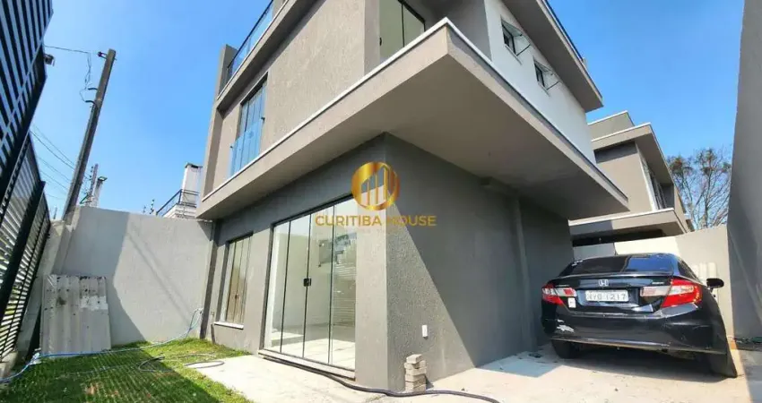 Sobrado triplex 3 quartos, é 1 suíte, garagem 3 carros no alto boqueirão