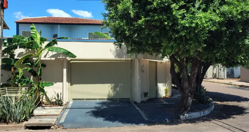 Sobrado vintage - aluguel - comercial ou residencial! bairro shangri-lá!