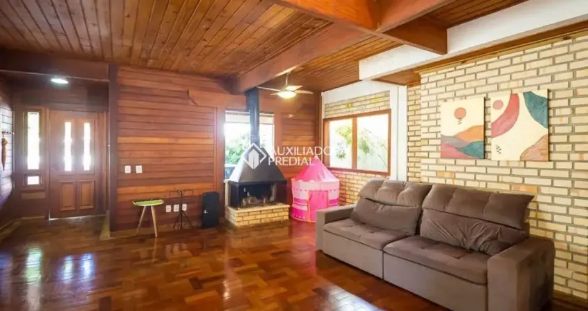 Casa com 5 quartos para alugar na Rua Maestro Manoel Pernes da Silva, 101, Santa Mônica, Florianópolis