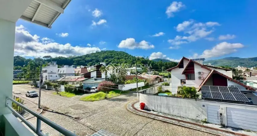 Apartamento com 2 quartos para alugar na Rua Itapuã, 278, Itacorubi, Florianópolis