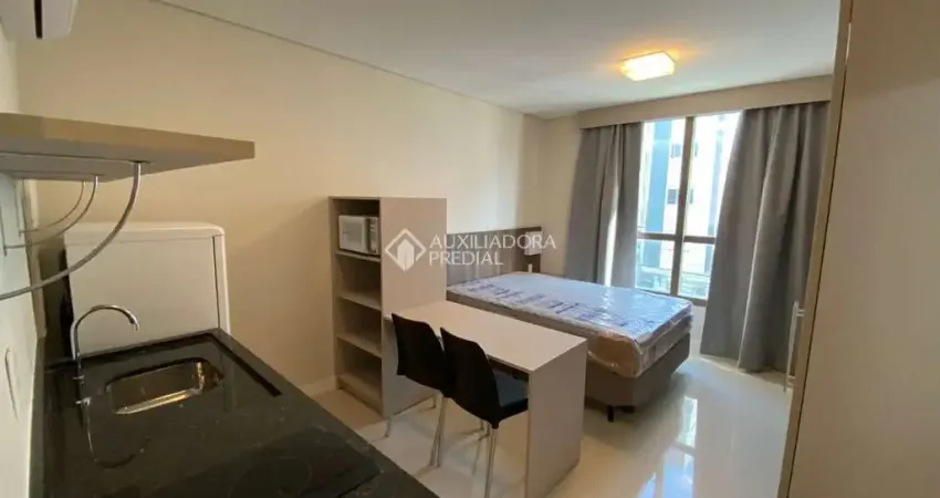 Apartamento com 1 quarto para alugar na Rua João de Deus Machado, 101, Trindade, Florianópolis