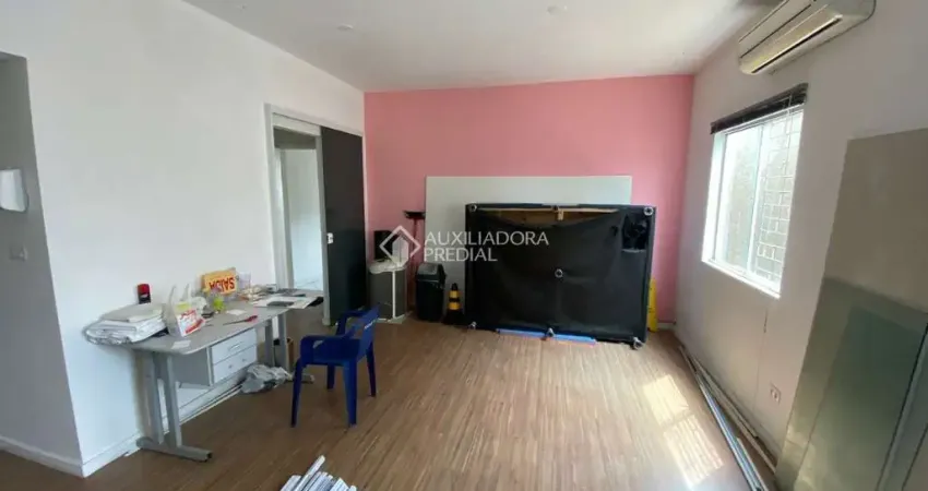 Sala comercial para alugar na Avenida Madre Benvenuta, 1012, Santa Mônica, Florianópolis