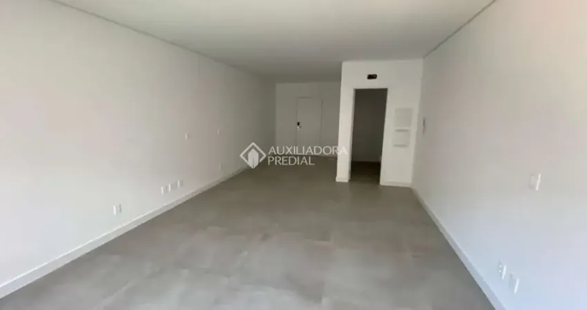 Apartamento com 1 quarto para alugar na Rodovia José Carlos Daux, 3936, Saco Grande, Florianópolis