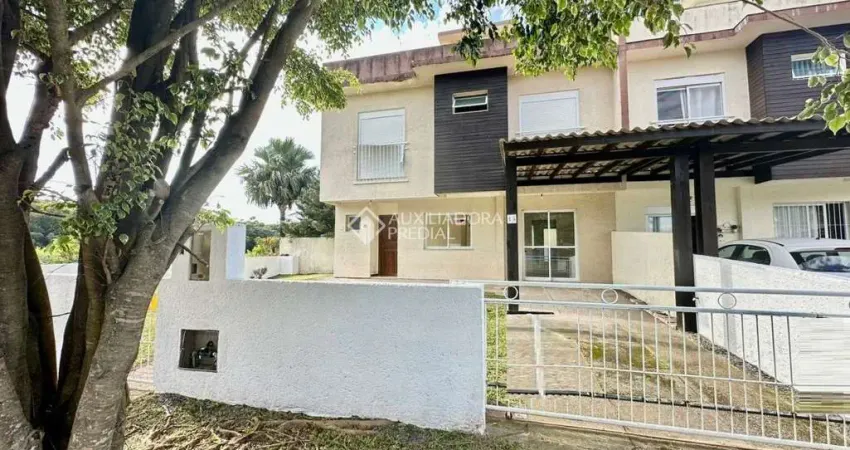 Casa com 3 quartos para alugar na Rua Caminho das Bromélias, 15, Campeche, Florianópolis