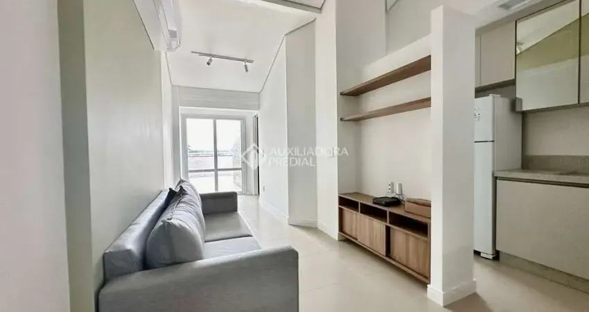 Cobertura com 2 quartos para alugar na Rua Manoel Severino de Oliveira, 371, Lagoa da Conceição, Florianópolis