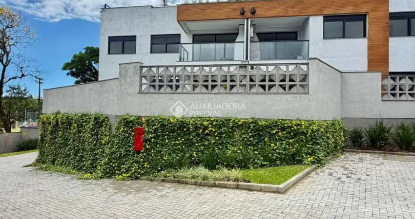 Apartamento com 2 quartos para alugar na Servidão da Magia, 22, Lagoa da Conceição, Florianópolis