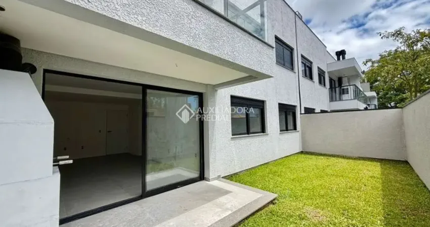 Apartamento com 2 quartos para alugar na Servidão da Magia, 22, Lagoa da Conceição, Florianópolis