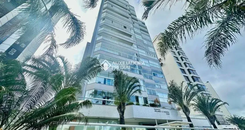 Apartamento com 2 quartos para alugar na Avenida Governador Irineu Bornhausen, 3440, Agronômica, Florianópolis