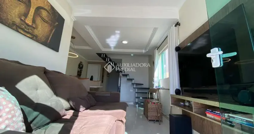 Casa com 2 quartos para alugar na Servidão Nova Era, 51, Ingleses do Rio Vermelho, Florianópolis