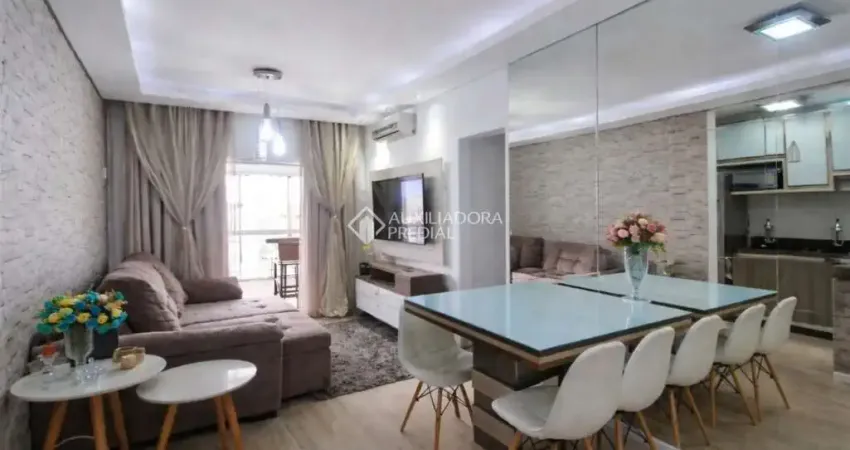 Apartamento com 2 quartos para alugar na Rua Santos Saraiva, 1405, Estreito, Florianópolis