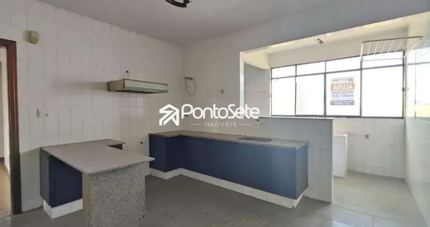 Apartamento com 3 quartos para alugar no São José, Divinópolis 