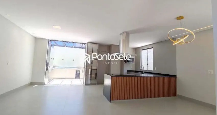 Casa com 3 quartos à venda no Residencial Doutor Walchir Resende Costa, Divinópolis