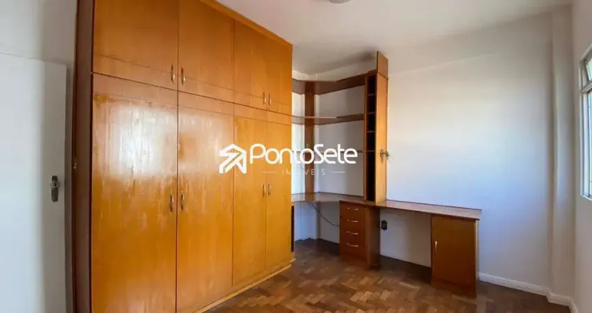 Apartamento com 3 quartos para alugar no Sidil, Divinópolis