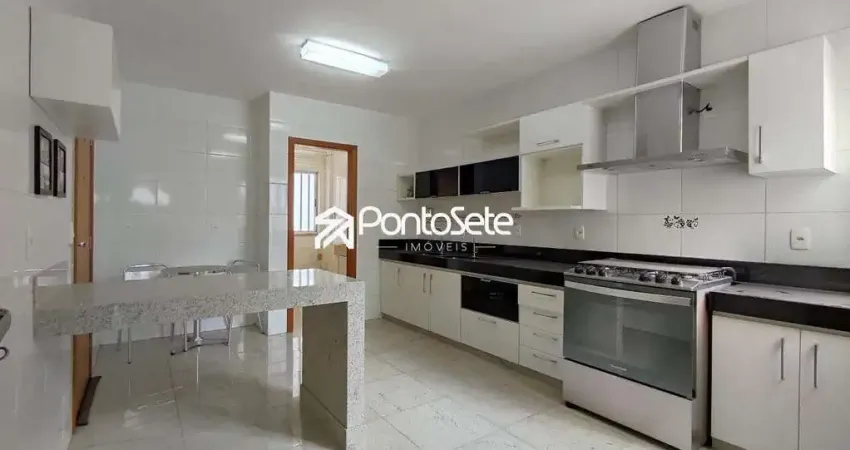 Apartamento com 4 quartos para alugar no Centro, Divinópolis