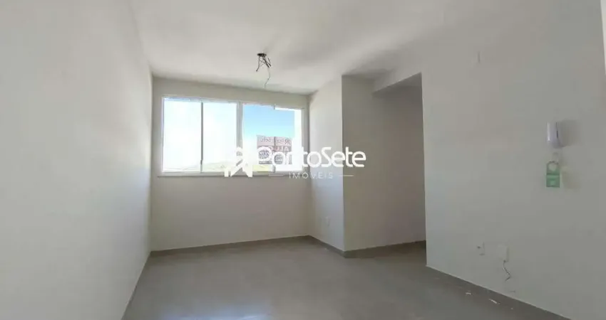 Apartamento com 2 quartos para alugar no Residencial Doutor Walchir Resende Costa, Divinópolis