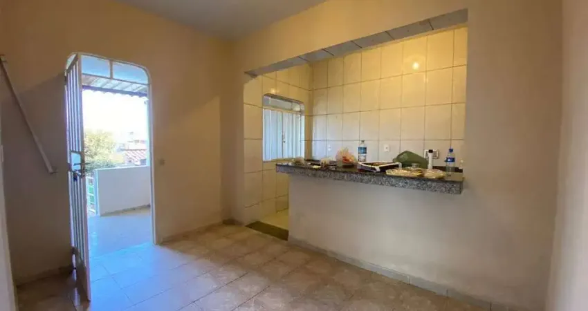 Casa com 3 quartos à venda no Jardim Candelária, Divinópolis