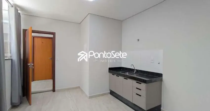 Kitnet / Stúdio para alugar no Centro, Divinópolis 