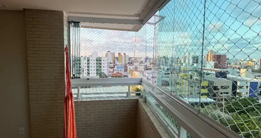 Excelente opção em andar alto com 03 quartos e vista definitiva do mar