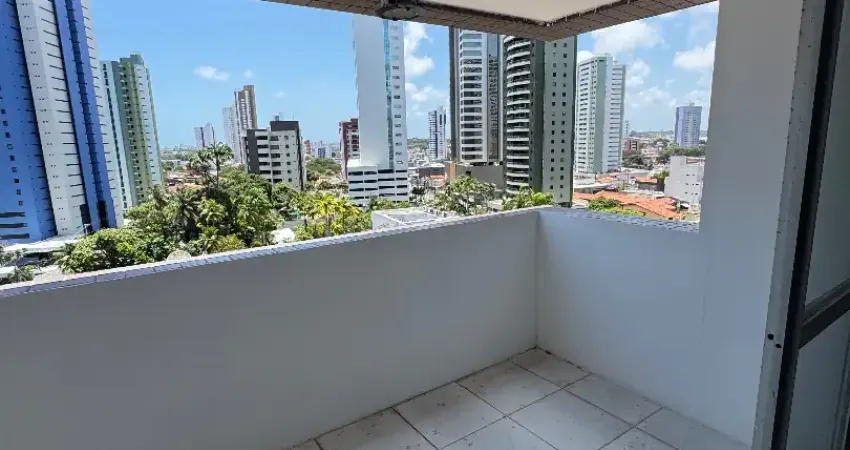 Imóvel no coração do jardim luna, edifício que é um marco na cidade, com vista definitiva do mar de joão pessoa