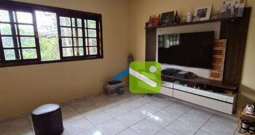 Casa com 3 quartos à venda na Rua Pierre Bonnet, Parque Ipê, São Paulo