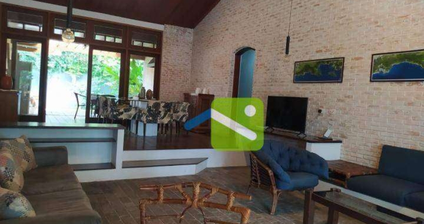 Casa com 4 dormitórios à venda, 250 m² por R$ 2.690.000,00 - Lázaro (Praia Domingos Dias) - Ubatuba/SP