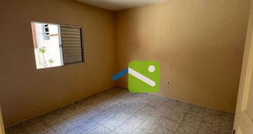 Casa com 1 dormitório para alugar, 100 m² por R$ 1.600,00/mês - Vila Dalva - São Paulo/SP