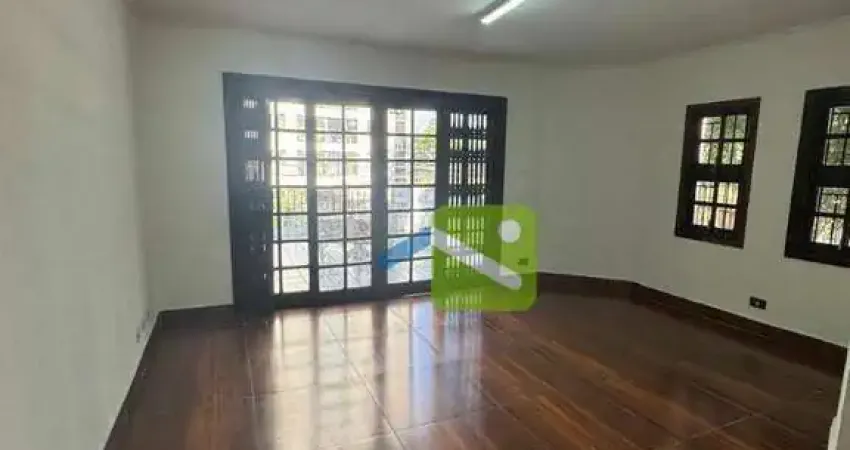 Casa com 3 quartos para alugar na Rua Antônio Devisate, Butantã, São Paulo